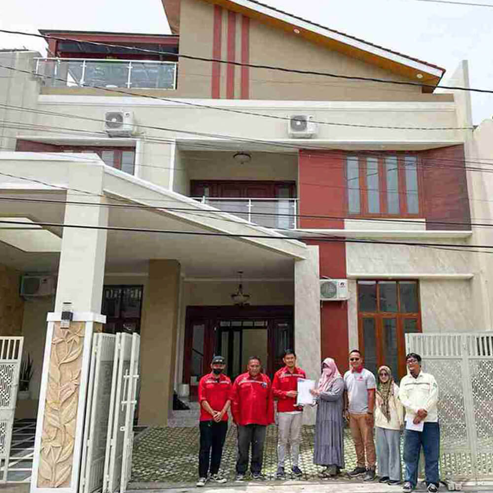 Hunian Mewah 2 Lantai ( Ibu Amanda )